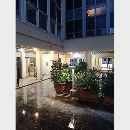 Appartamento Nice In Near San Giovanni Train Station